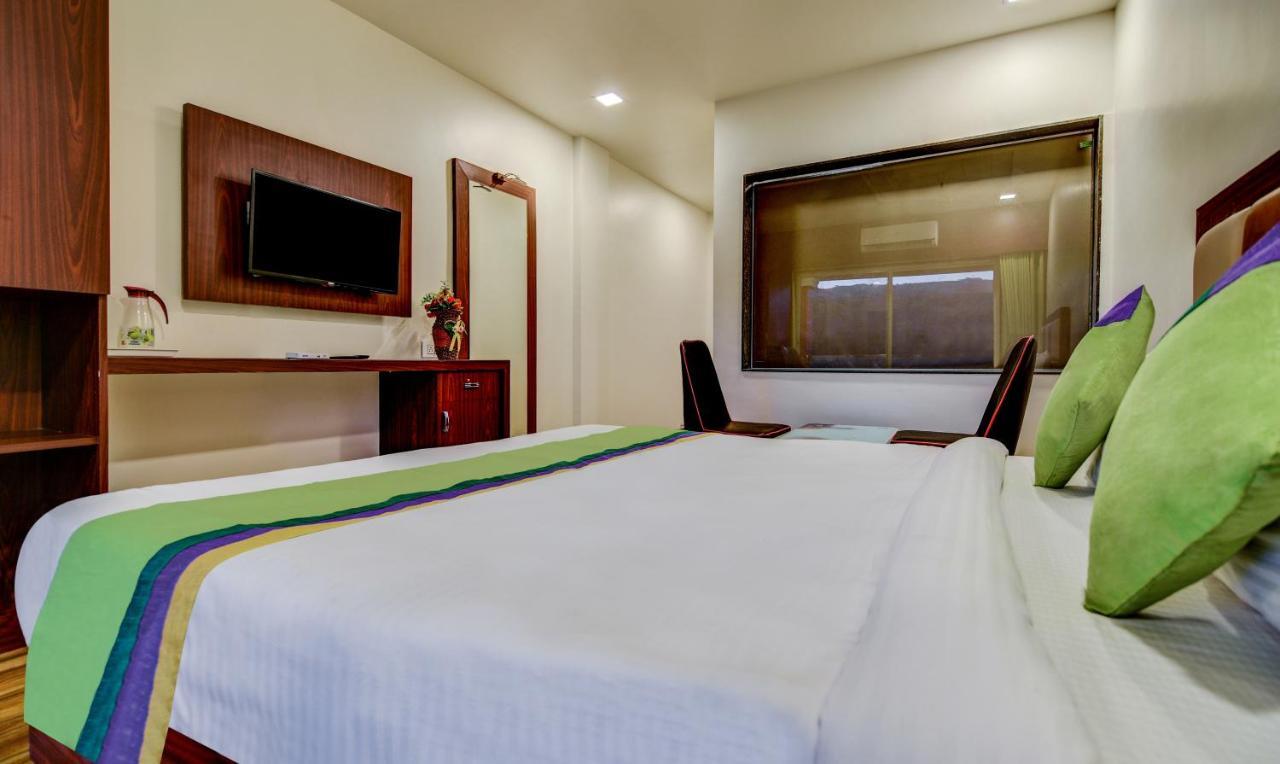 Treebo Trend Khushi River Side Retreat Mahabaleshwar Exterior photo